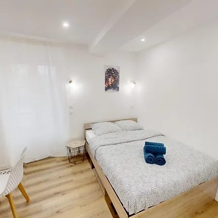 Apartment Calme Au Bord De Seine A Melun Avec Jardin Terrasses Et Vue Sur La Seine Le Mee-sur-Seine